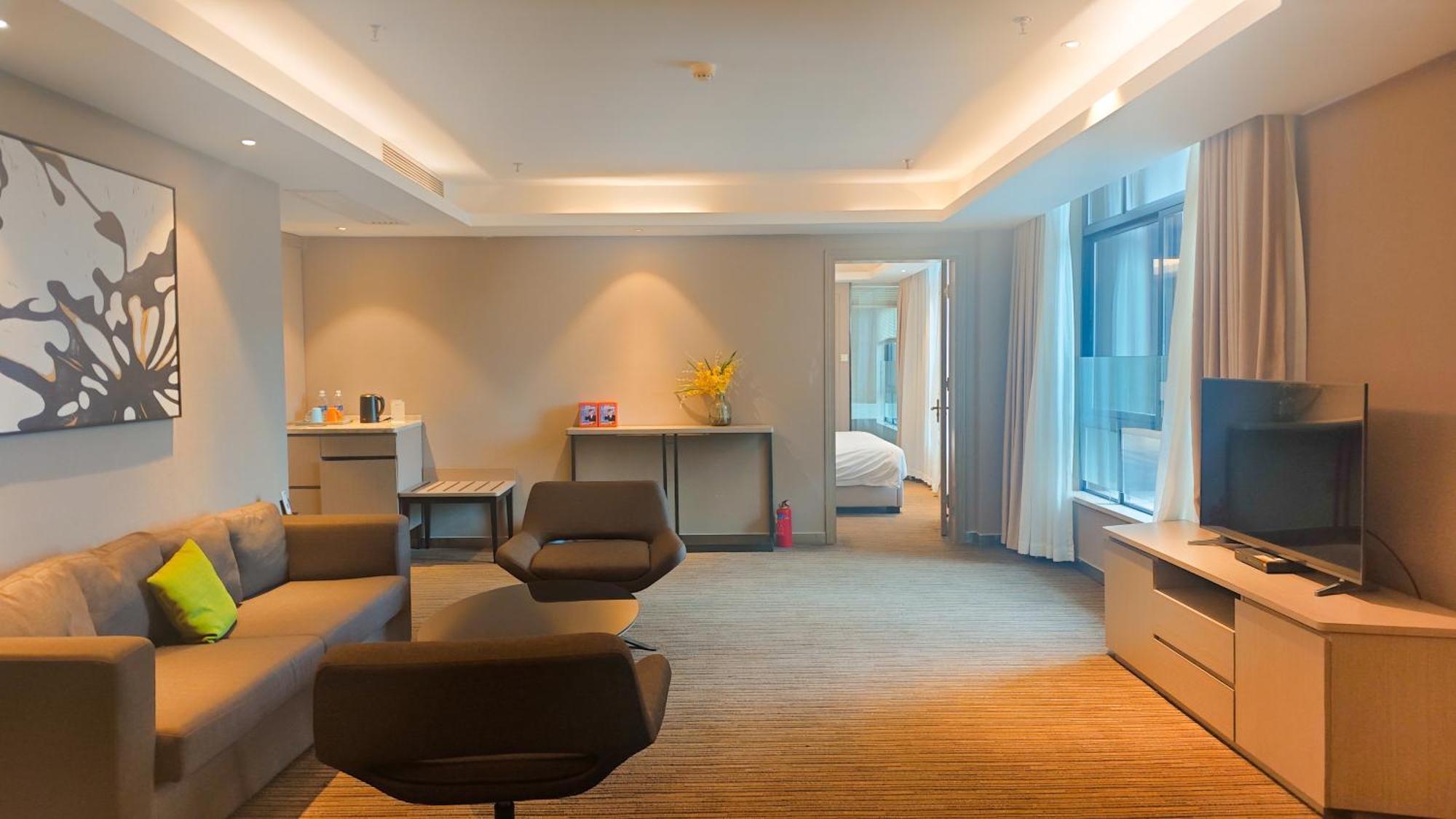 Ghic The Mulian Hotel Of Bio-Island Гуанджоу Екстериор снимка
